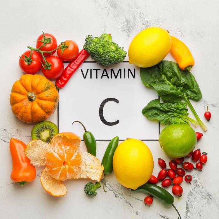 Nejen vnitřně: proč je vitamín C důležitý v kosmetice