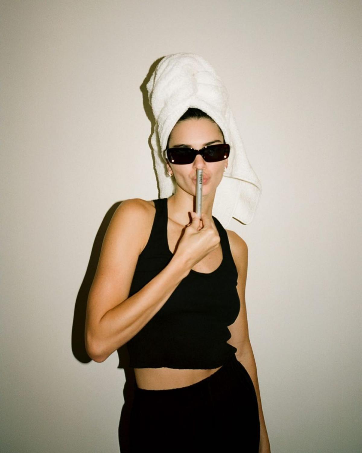 AKTIVNÍ SLOŽKY V PÉČI O PLEŤ: CO LZE KOMBINOVAT A CO NELZE