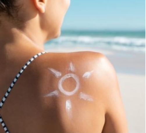Fyzikální a chemické sluneční filtry. Který SPF je lepší pro naši pleť?